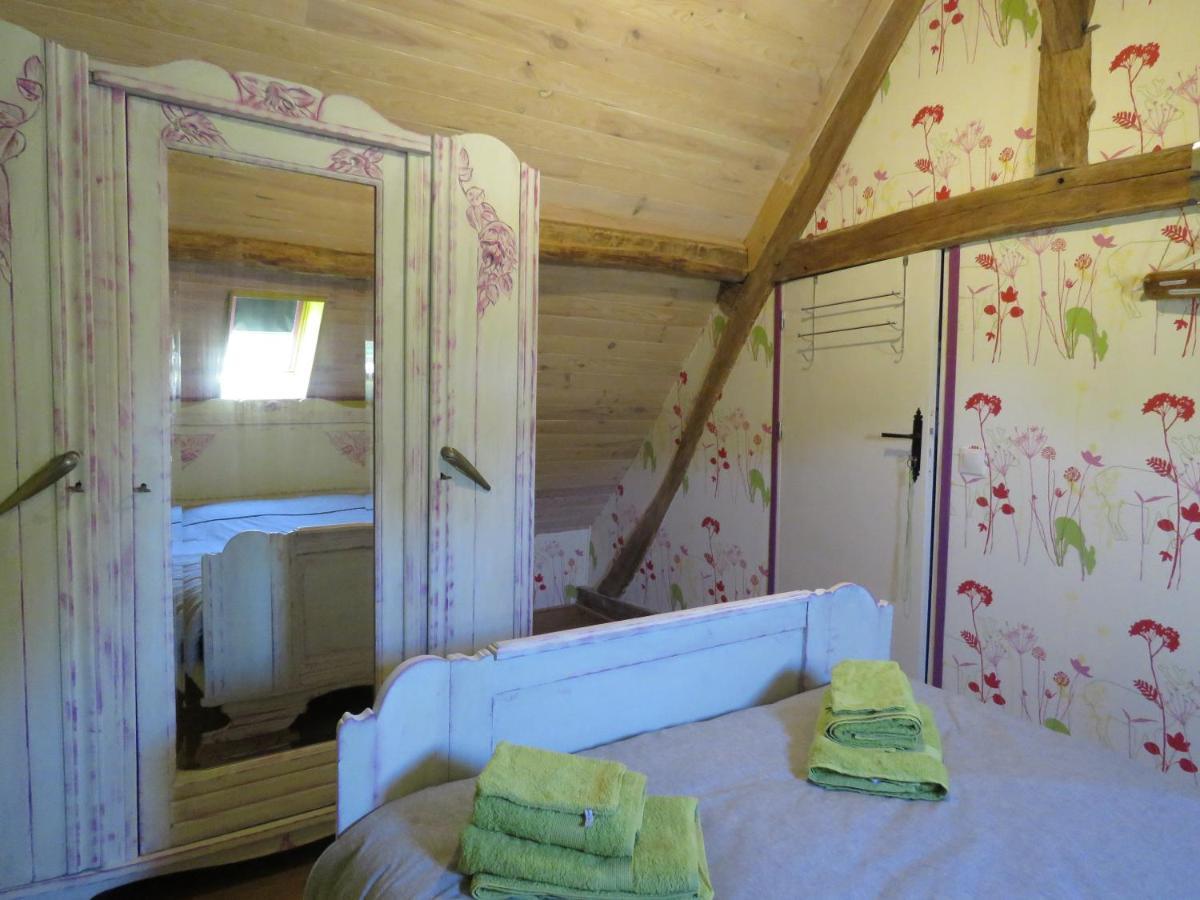 Bed and Breakfast Lalot Oulches Exterior foto